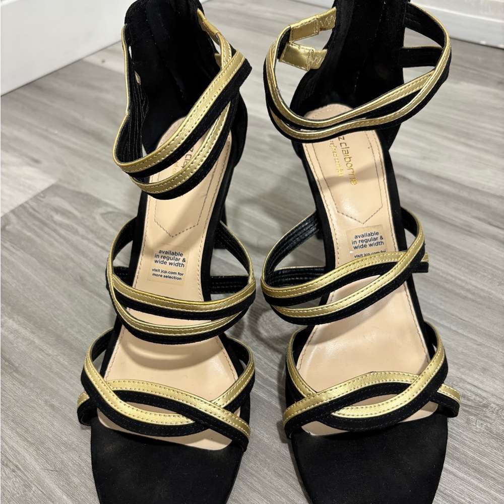 Liz Claiborne Black and Gold Strappy Heels